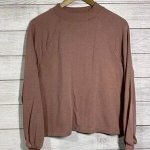 Ultra Flirt Woman's Size Medium Blush Pink Sweatshirt Pullover Long‎ Sleeve